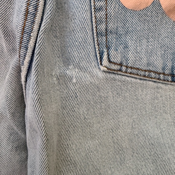 Levi's shorts with Mickey Mouse - Picture 6 of 7